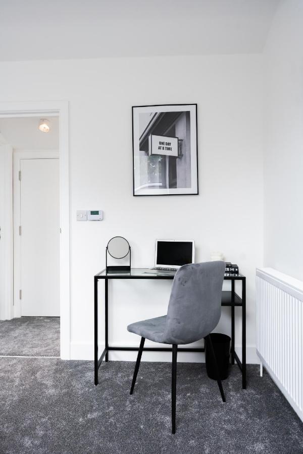 Hosta Group - Prestige 1 Bed Apartment - The Olive Cambridge  Exterior foto